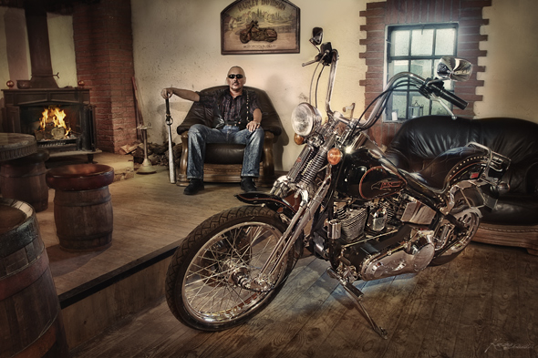 Guido-Bike-590 Foto von einem Biker